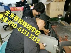 97热成人社区"